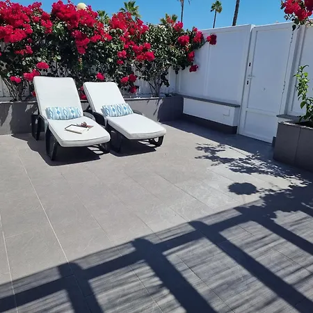 Casa De 2 O 3 Con Gran Terraza En *