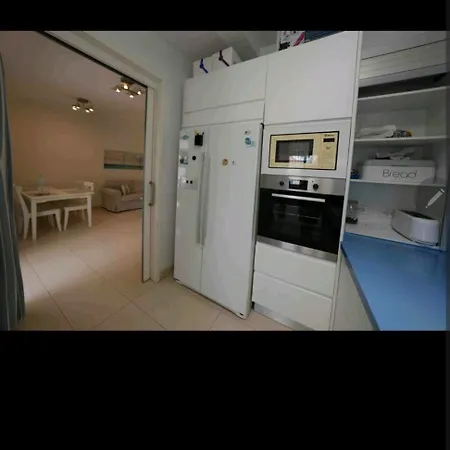 Casa de 2 o 3 dormitorios con gran terraza en Maspalomas Apartamento *